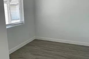 830 E Turney Ave, Phoenix, AZ 85014 - Photo 23