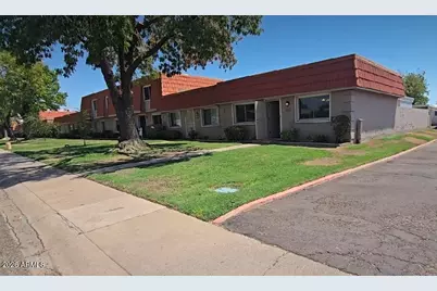 8203 E Vista Drive, Scottsdale, AZ 85250 - Photo 1