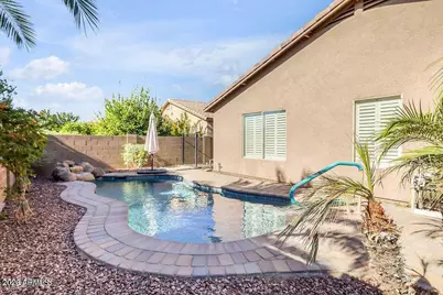 11009 W Wikieup Lane, Peoria, AZ 85373 - Photo 3