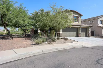 12226 W Locust Lane, Avondale, AZ 85323 - Photo 11