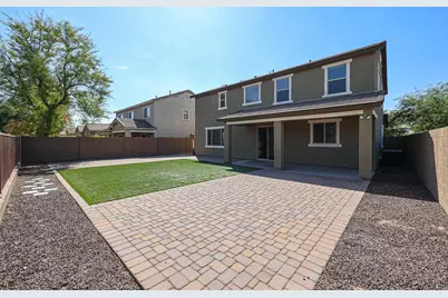 12226 W Locust Lane, Avondale, AZ 85323 - Photo 5