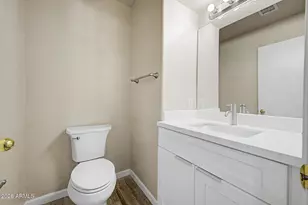 21961 N 69th Ave, Glendale, AZ 85310 - Photo 33
