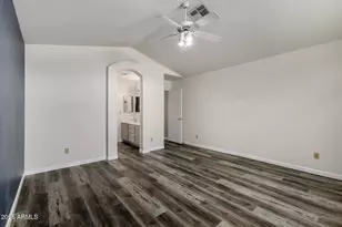 21961 N 69th Ave, Glendale, AZ 85310 - Photo 17