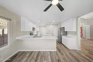 21961 N 69th Ave, Glendale, AZ 85310 - Photo 11