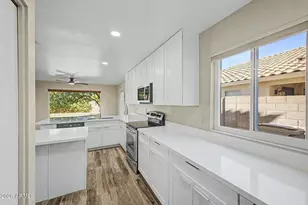21961 N 69th Ave, Glendale, AZ 85310 - Photo 17