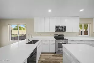 21961 N 69th Ave, Glendale, AZ 85310 - Photo 15