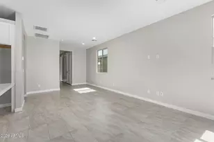 5566 N 205th Ln, Buckeye, AZ 85396 - Photo 5