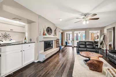 1121 W Aster Drive, Phoenix, AZ 85029 - Photo 17