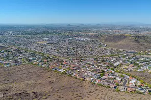 1121 W Aster Dr, Phoenix, AZ 85029 - Photo 97