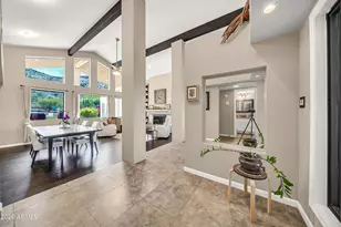 1121 W Aster Dr, Phoenix, AZ 85029 - Photo 9