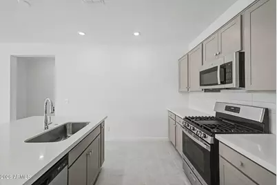22609 W Irma Lane, Surprise, AZ 85387 - Photo 7