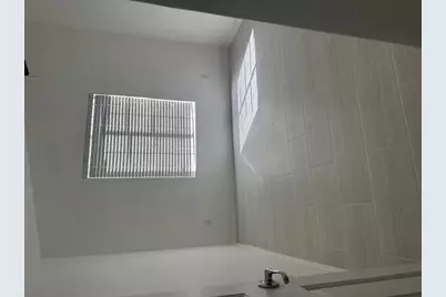 2250 E Deer Valley Road #Unit 29, Phoenix, AZ 85024 - Photo 17