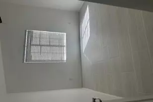 2250 E Deer Valley Rd, Phoenix, AZ 85024 - Photo 17