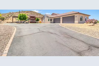 1447 W Rylie Court, San Tan Valley, AZ 85144 - Photo 5