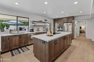 5711 E Corrine Dr, Scottsdale, AZ 85254 - Photo 25