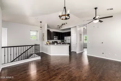 957 W Wendy Way, Gilbert, AZ 85233 - Photo 5