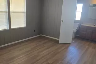 7810 W Peoria Ave, Peoria, AZ 85345 - Photo 15