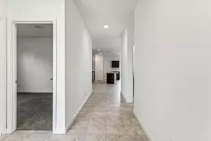 11858 E Lupine Ln, Florence, AZ 85132 - Photo 9