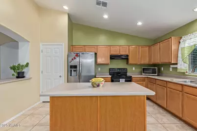 136 N 236th Avenue, Buckeye, AZ 85396 - Photo 19