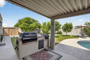 9726 W Pineridge Dr, Sun City, AZ 85351 - Photo 11