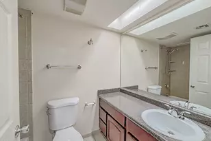 3535 W Tierra Buena Ln, Phoenix, AZ 85053 - Photo 25