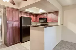 3535 W Tierra Buena Ln, Phoenix, AZ 85053 - Photo 11