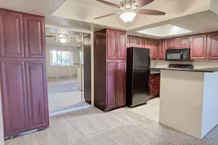 3535 W Tierra Buena Ln, Phoenix, AZ 85053 - Photo 11