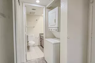 3535 W Tierra Buena Ln, Phoenix, AZ 85053 - Photo 23