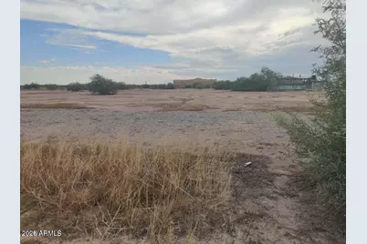 3725 W Atlantic Drive #4, Eloy, AZ 85131 - Photo 3