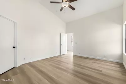 8782 W Shaw Butte Drive, Peoria, AZ 85345 - Photo 17