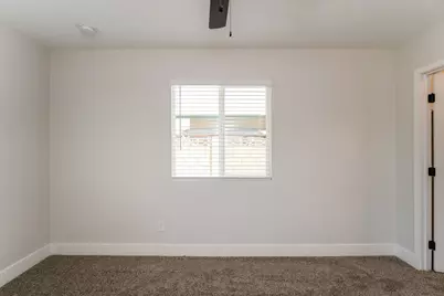 548 W Elena Avenue, Mesa, AZ 85210 - Photo 7