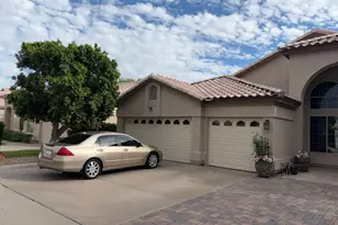 859 W Rawhide Ave, Gilbert, AZ 85233 - Photo 5