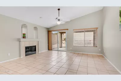 10420 E Salt Bush Drive, Scottsdale, AZ 85255 - Photo 7