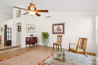 8039 W Georgia Avenue, Glendale, AZ 85303 - Photo 11