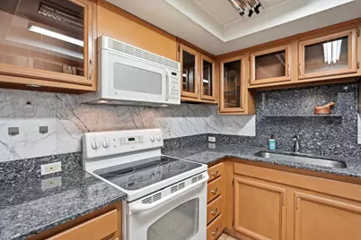 3002 N 70th Street #Unit 225, Scottsdale, AZ 85251 - Photo 9