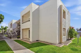 3002 N 70th St, Scottsdale, AZ 85251 - Photo 1