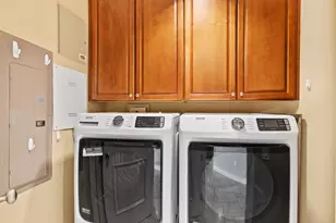 2211 E Camelback Rd, Phoenix, AZ 85016 - Photo 17