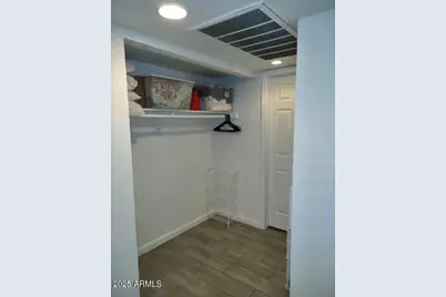 3601 W Tierra Buena Lane #Unit 111, Phoenix, AZ 85053 - Photo 9