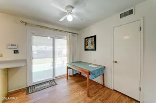 10427 N 105th Dr, Sun City, AZ 85351 - Photo 11