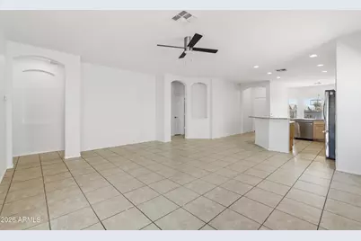 109 S 119th Avenue, Avondale, AZ 85323 - Photo 3