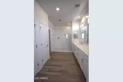 21326 W Roanoke Avenue, Buckeye, AZ 85396 - Photo 17