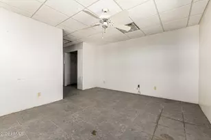 30832 W Yuma Rd, Buckeye, AZ 85326 - Photo 23