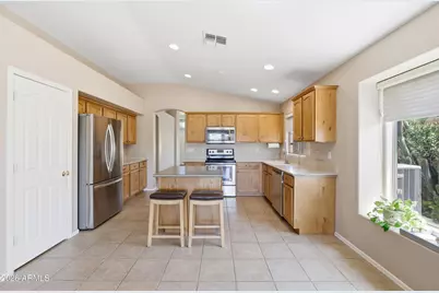 31267 N Claridge Circle, San Tan Valley, AZ 85143 - Photo 9