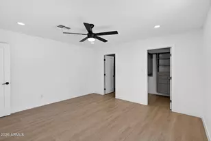 5724 N 13th Pl, Phoenix, AZ 85014 - Photo 11