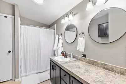 3716 W Rose Garden Lane, Glendale, AZ 85308 - Photo 23