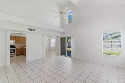 3142 E Wahalla Lane, Phoenix, AZ 85050 - Photo 5