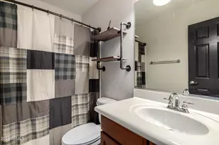 7596 N 87th Dr, Glendale, AZ 85305 - Photo 27