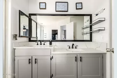 3490 W Frankfurt Drive, Chandler, AZ 85226 - Photo 11