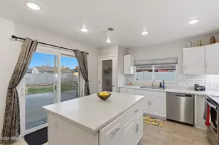 6802 W Ocotilla Ln, Peoria, AZ 85345 - Photo 11