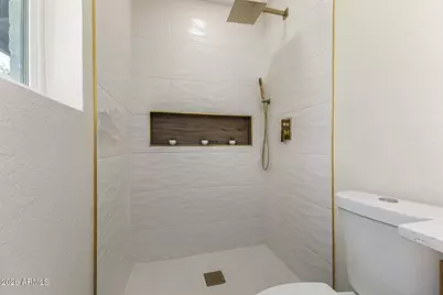 2122 W Dahlia Drive, Phoenix, AZ 85029 - Photo 13